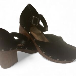 Y2K Korks Studded Black Suede Women’s Chunky Block Platform - size 9.5